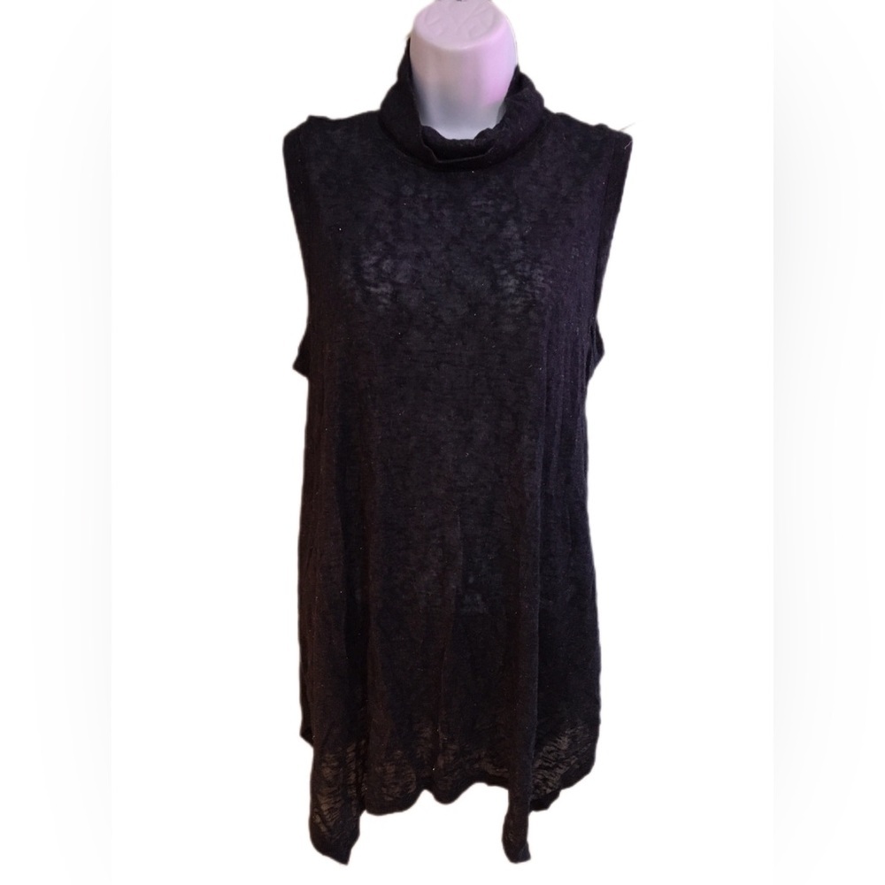 Sleeveless shimmering Blue Top